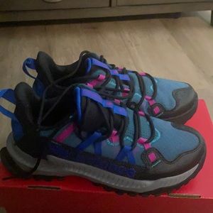 These are brand new never worn only to try on.